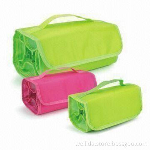 Cosmetic Bags in 1680D Polyester with 4 Nylon Mesh Zipper Pockets Inside, Many Colors Optional